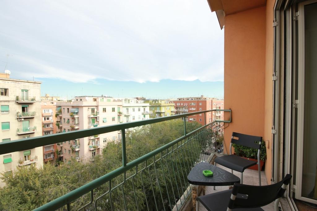 Luna D'Est Bed & Breakfast Rome Bagian luar foto